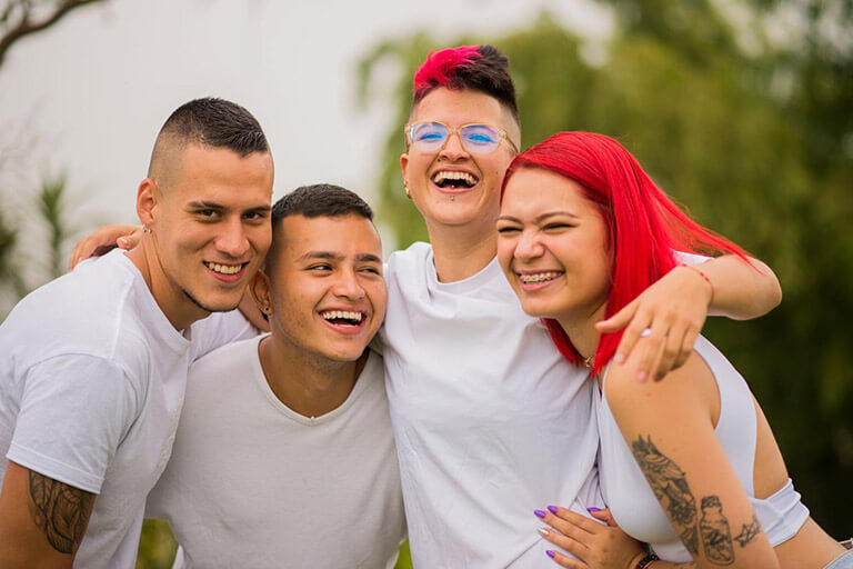 Four siblings help each other get through substance abuse together 